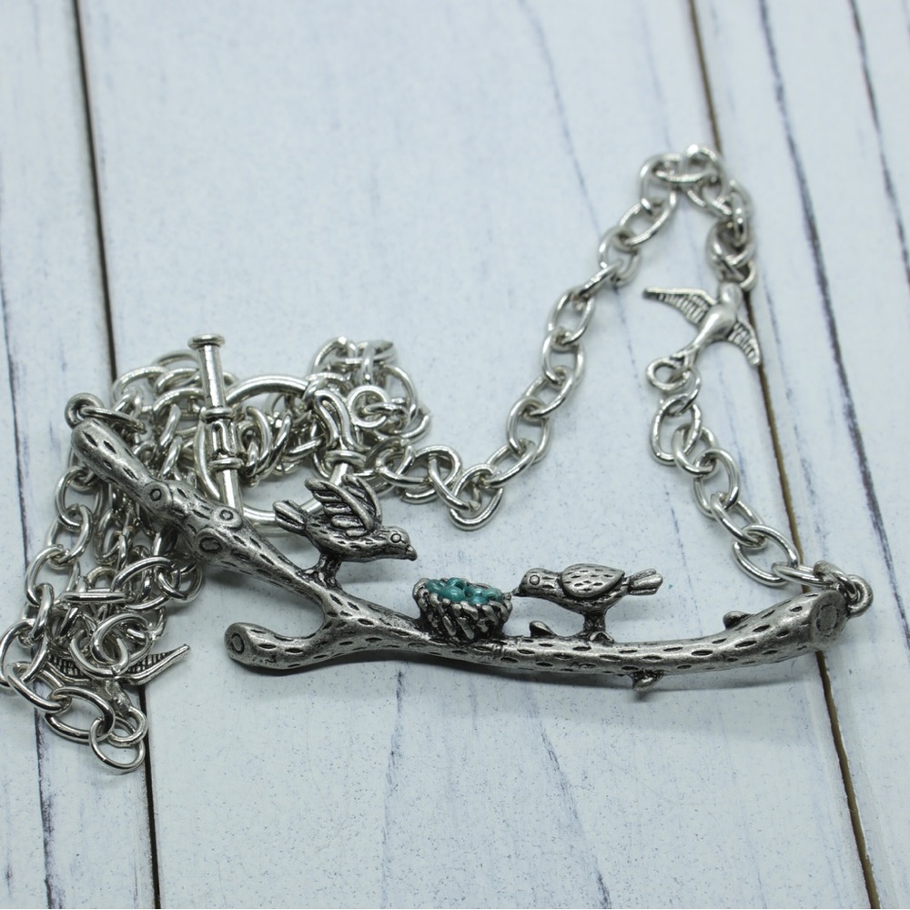Jewellery Bird Pendant with Nest